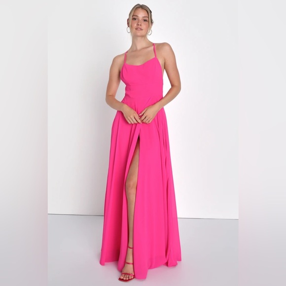 Lulus Dresses & Skirts - Lulu’s Dreamy Romance Pink Backless Maxi Dress Size M NWOT